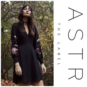 ASTR The Label Holly fit & flare dress